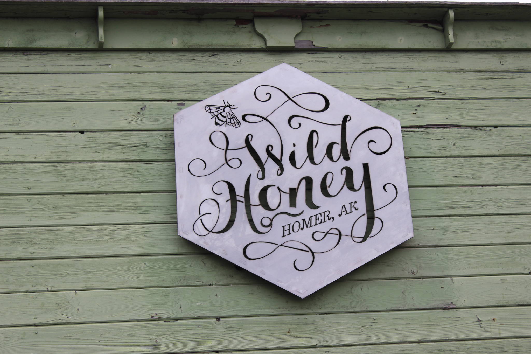 Wild Honey Bistro opens with a buzz