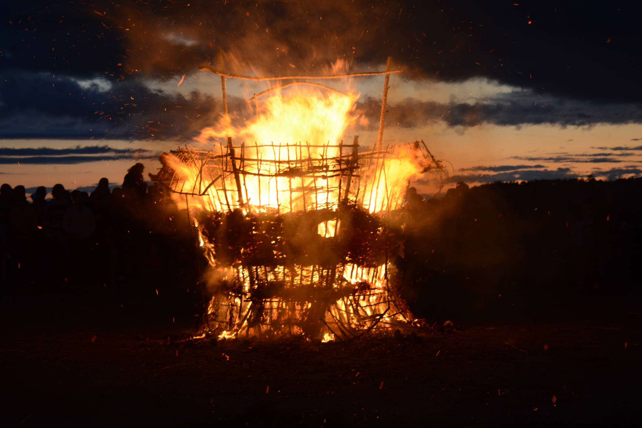 Shine, the 2017 Burning Basket, burns on Sunday, Sept. 10, 2017 at Mariner Park on the Homer Spit. (Photo by Michael Armstrong, Homer News)