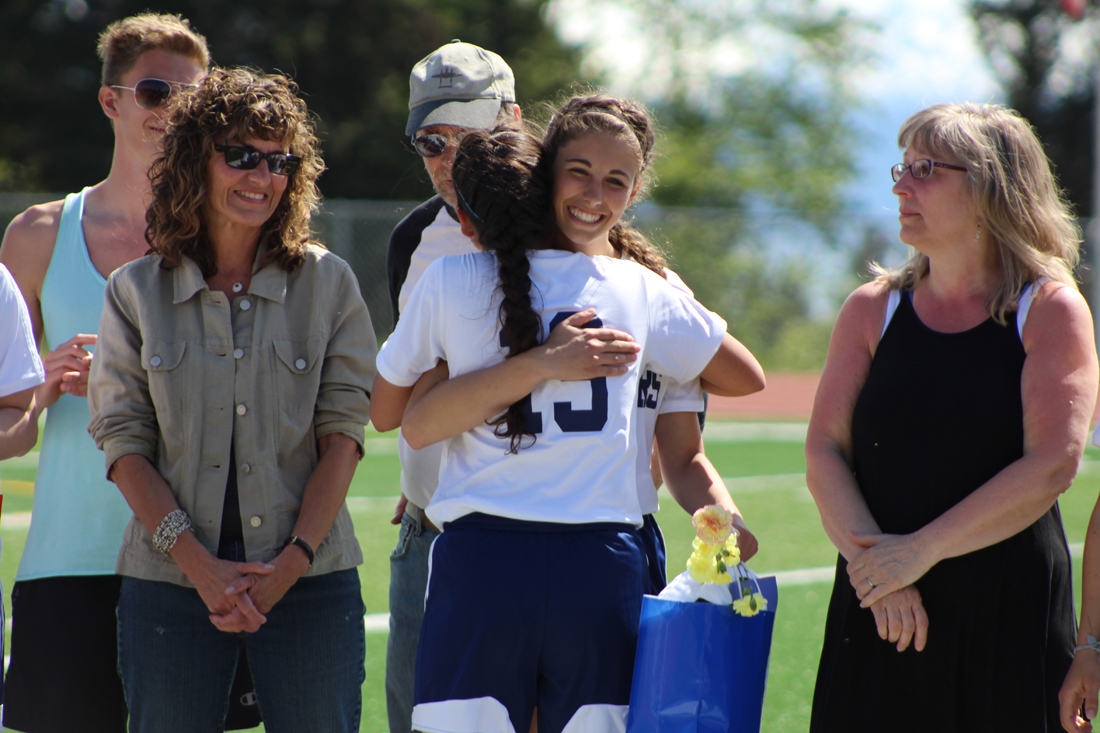 Homer High recognizes outstanding athletes, parents