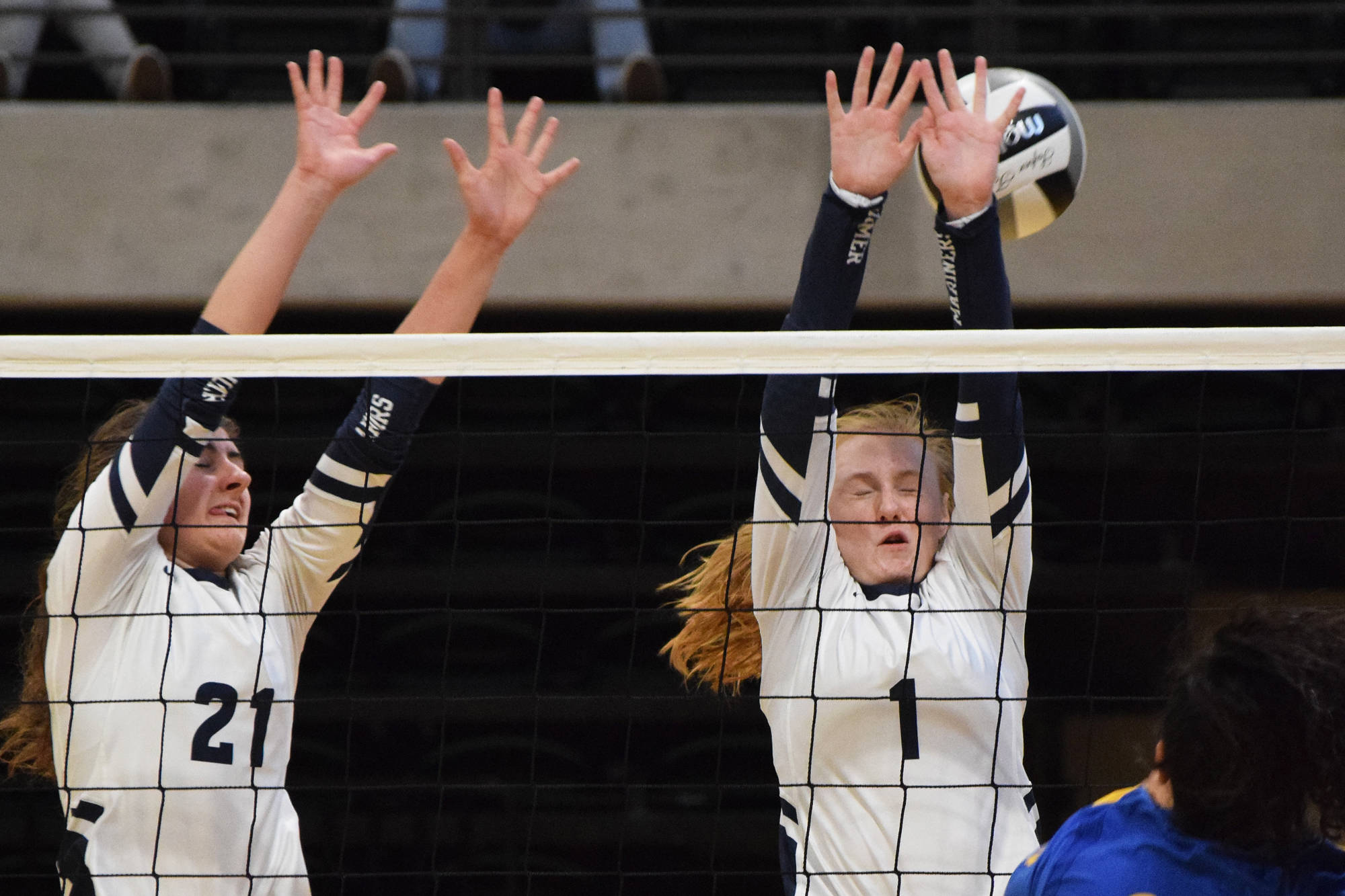 Lady Mariners take fourth at 3A state volleyball championships