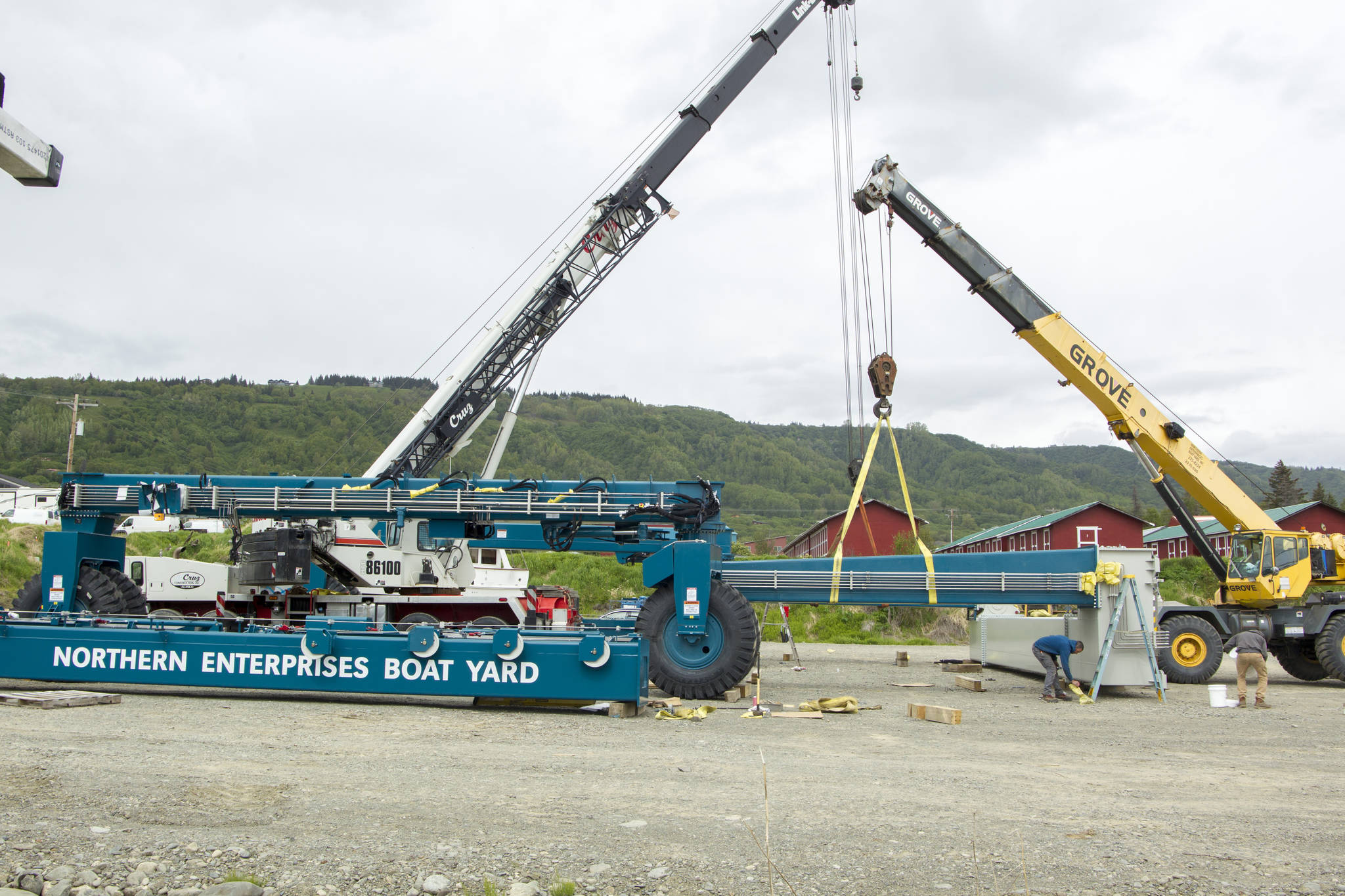 A new marine travel lift was installed at Northern Enterprises Boat Yard, Inc. last week. The new lift has a width of 46 feet 8 inches, height of 43 feet and has an inside clearing of 33.5 feet for vessels. (Photo by Sarah Knapp/Homer News)