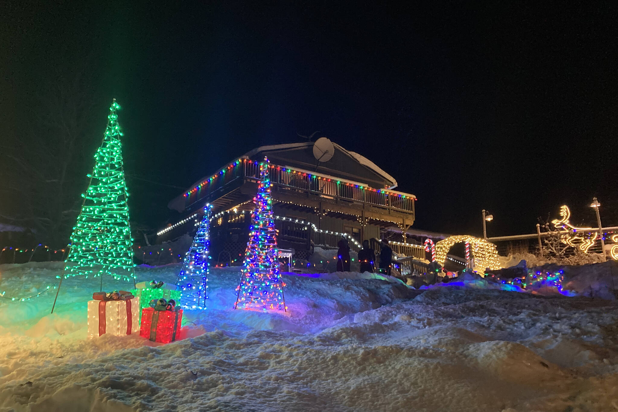 Bear Creek Winery Garden of Lights will return this weekend with Christmas lights, hot chocolate, a bonfire and holiday music. Garden of Lights will be open from 5-7 p.m. on Dec. 17-18. (Photo by Sarah Knapp/Homer News)