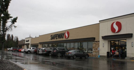 The Kenai Safeway is seen on Wednesday, July 20, 2022. (Camille Botello/Peninsula Clarion)