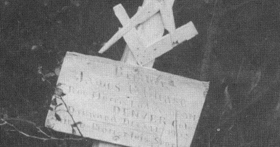 Photo courtesy of the Secora Collection
This 1939 Joe Secora photograph shows the wooden marker on the grave of James Chase, who drowned in Tustumena Lake in 1902.